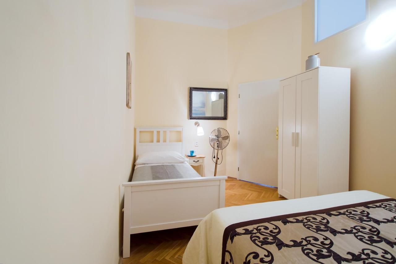 Center Legerova Praga