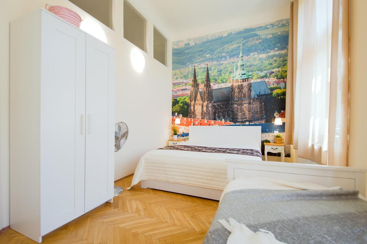 Center Legerova Apartamento *